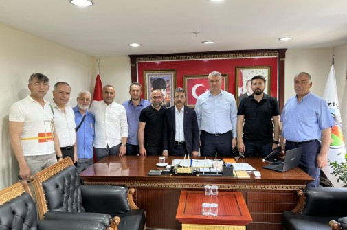 Hayırlı olsun ziyaretimize teşrif eden Sakarya Erenler Belediye Başkanı sayın Şenol Dinç