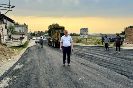 Çiftlik Mahallesi Asfalt onarım faaliyetleri başlamıştır.