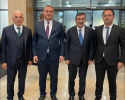 Başkanla Fotoğraflar