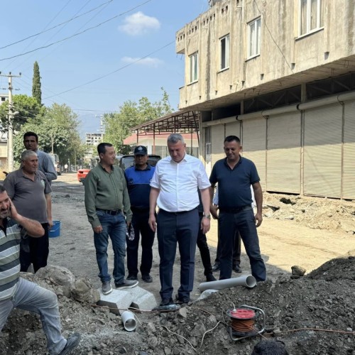 Mevlana sokakta atıksu ve bordür çalışması tamamlanmıştır.