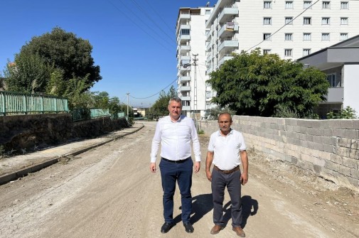 Yol Yenileme Çalışmalarımız Tam Gaz Devam Ediyor